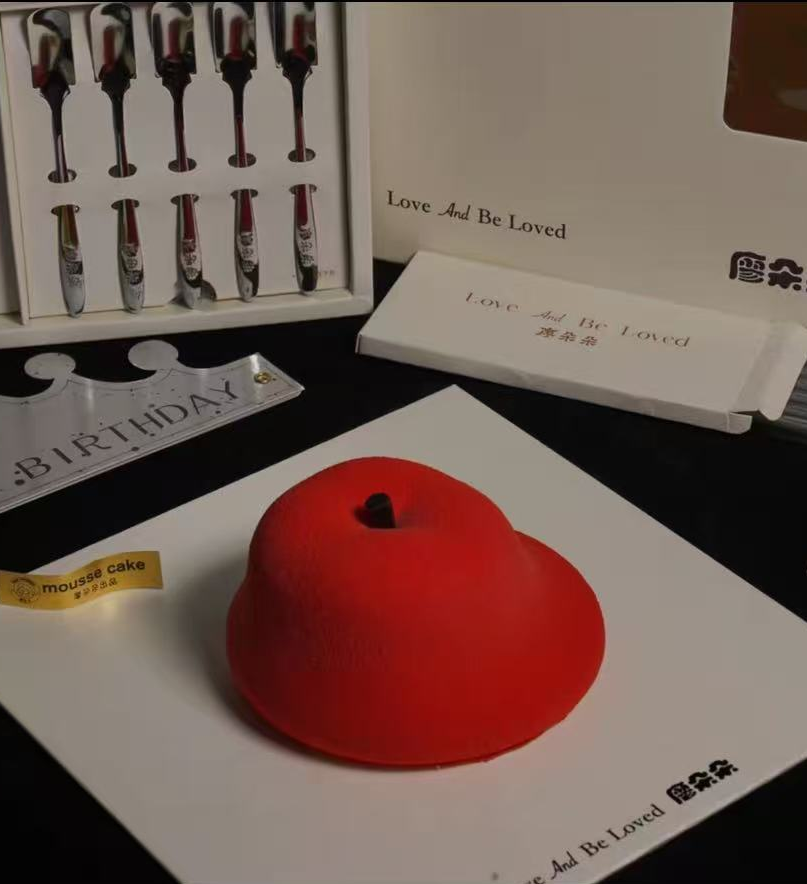 法式墓斯蛋糕｜躺苹果