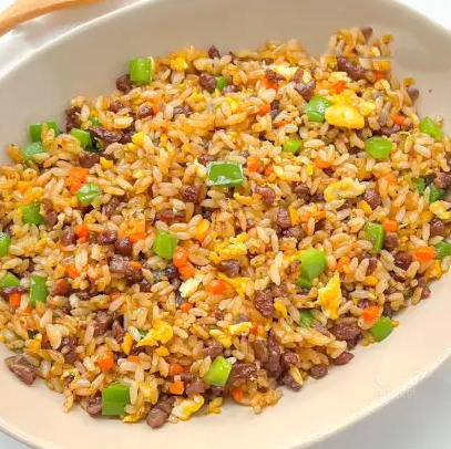 秘制牛肉炒饭