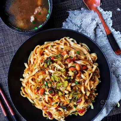 卤味双拼拌粉 拌面