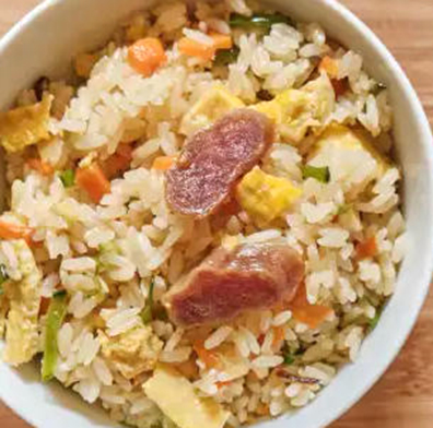 广式腊肠蛋炒饭