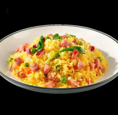 火腿肠鸡蛋炒饭