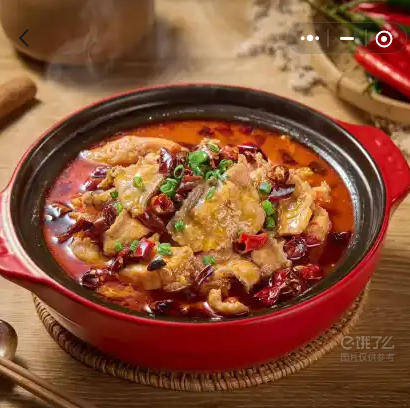 水煮鱼煲+配菜+米饭